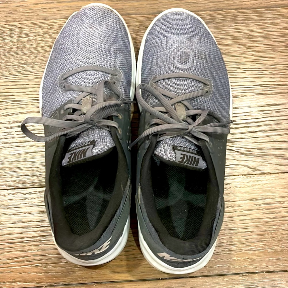 Men shoe